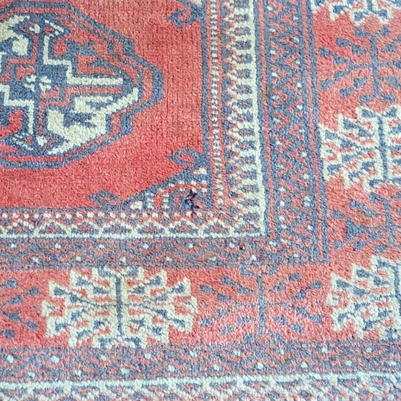 Vintage Red Moroccan Rug - Picture 3 of 8